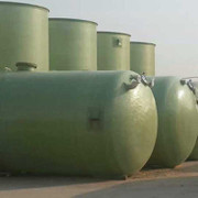 【熱銷鹽酸玻璃鋼儲罐 立式玻璃鋼儲罐消防玻璃鋼水罐纏繞儲存罐】價格_廠家_圖片 -