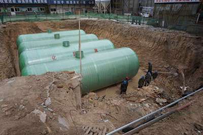 金鄉(xiāng)公司玻璃鋼儲(chǔ)罐 引領(lǐng)小區(qū)免清掏化糞池新風(fēng)尚